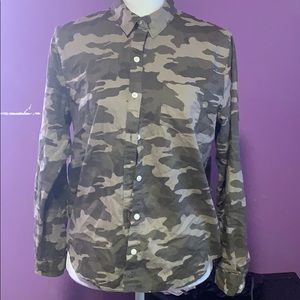 Button down Camo Long Sleeve top